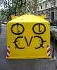 fontface | yellow | cat | italy | contextual-face (7 votes)