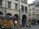 sqon | shutters | italy | cat (2 votes)