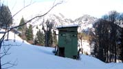 suxe | snow | contextual-face | italy (12 votes)
