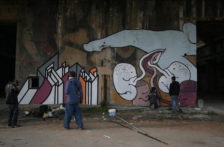 moneyless | ufocinque | 107 | milano