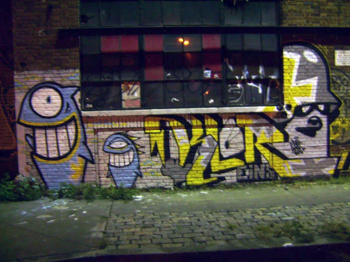 pez | klor | flying | fortress | nyc