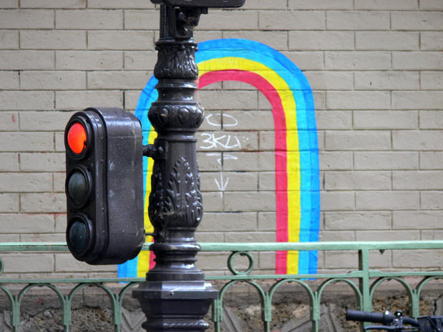 j-b | rainbow | paris