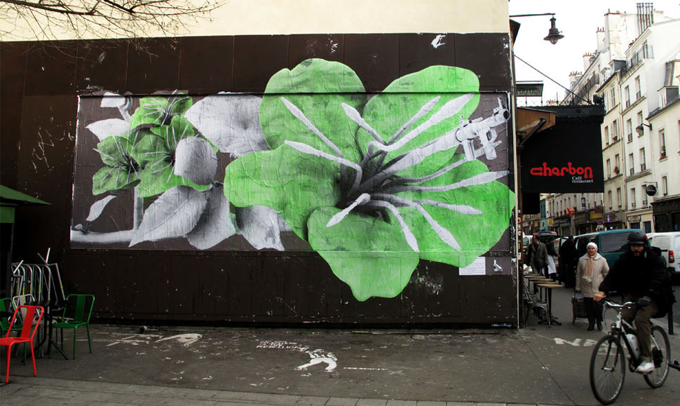 ludo | billboard | lemur | paris