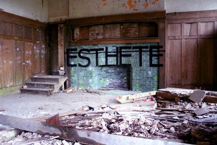 rero | text-message | paris