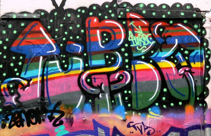 turbo | rainbow | paris