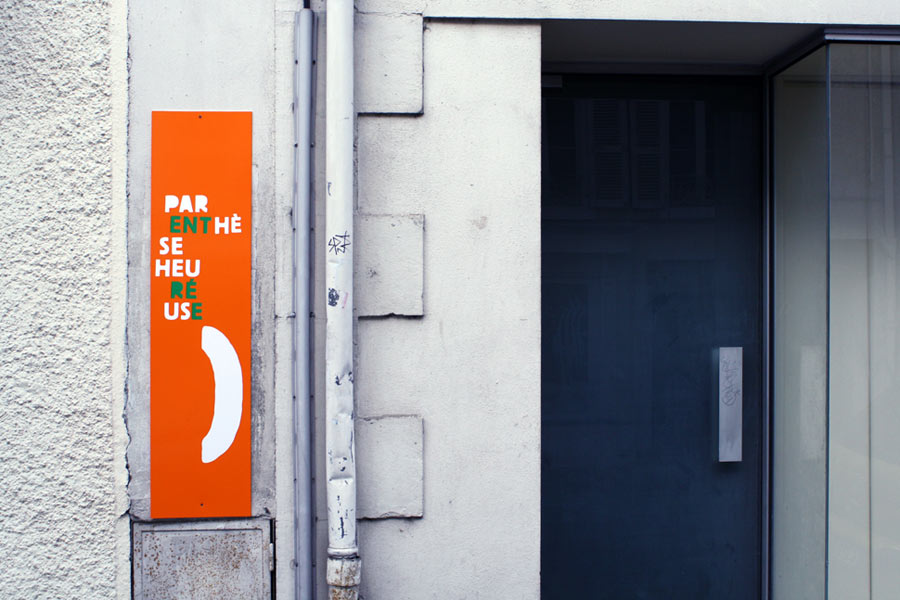 ana-di-mambro | orange | pau