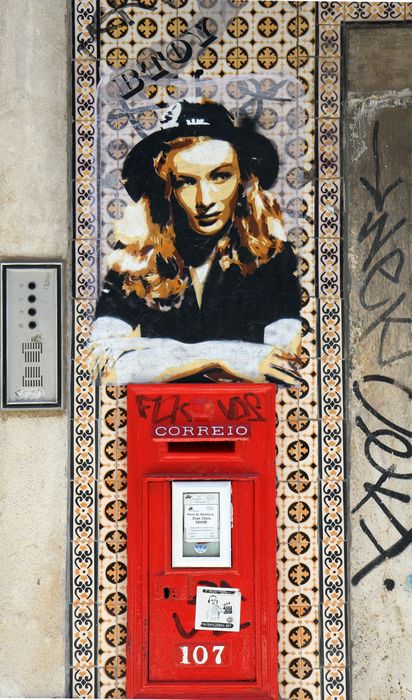 btoy | lisboa | postbox | portugal