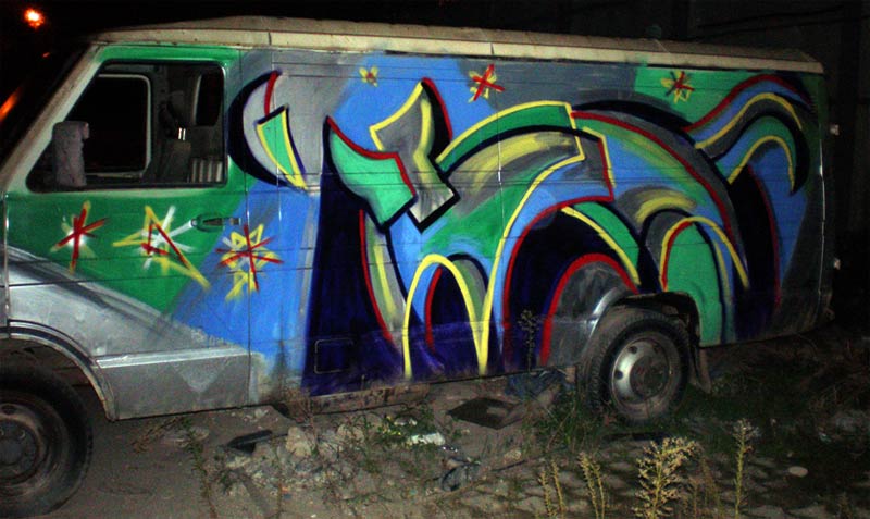 gato | night | truck | spain