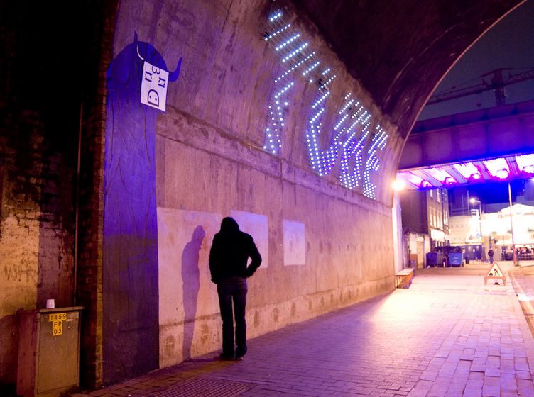 fontface | london | night | ukingdom