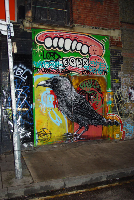 roa | bird | london | ukingdom