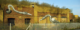 roa | london | bird | ukingdom (46 votes)