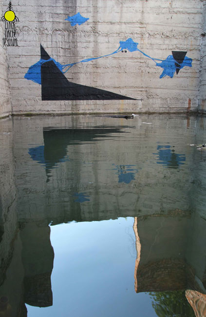 7906 | water | black-circle-festival | ukraine