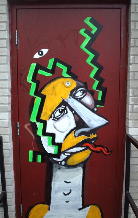 500m | labrona | door | montreal | canada | various