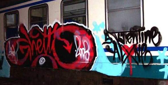  ghetto smoy train-italy
