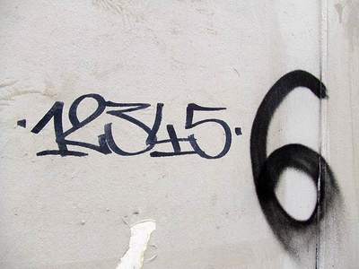  12345 tags paris