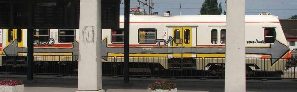  ioke42 egotrip ljubljana train slovenia balkans