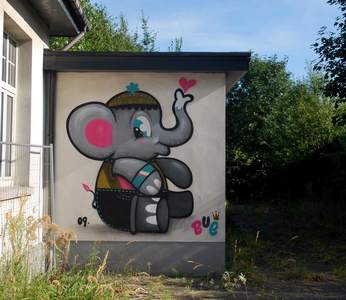  bue elephant doel belgium