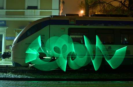  sqon green night light train italy