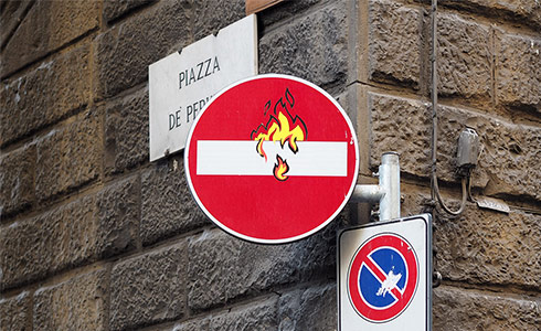 italy firenze roadsign clet-abraham