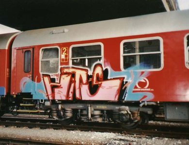  hitscrew slovakia train various