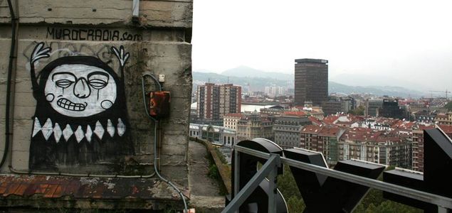  muro bilbao spain