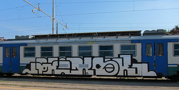 italy train silver -porto-