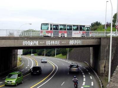  nologo bayonne bridge pau