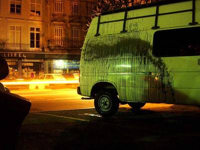  iam night truck drips bordeaux