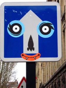  derik contextual-face roadsign france