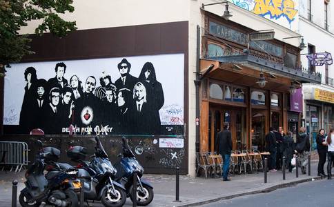  poch lemur billboard paris