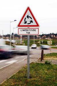 france roadsign ladamenrouge