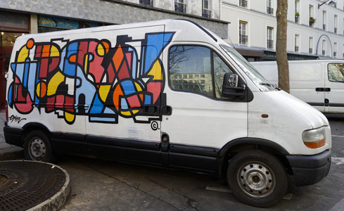 truck paris opera