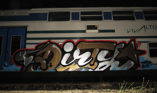 italy train train-italy _dirty_