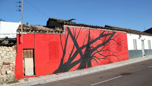  pablo-s-herrero red tree salamanca spain