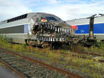 train france tgv oks fall-winter-15