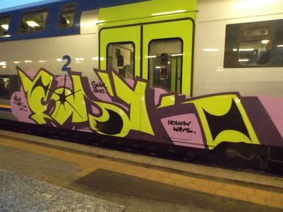 italy torino train opak