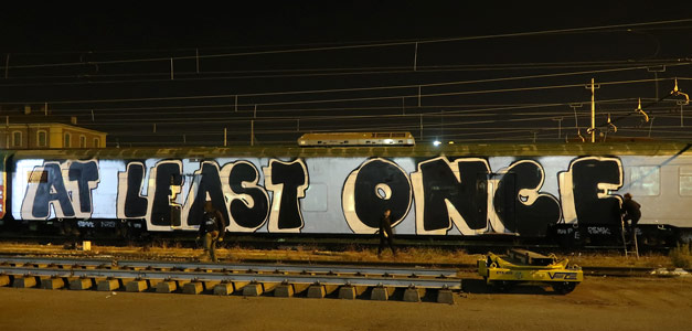 italy wholecar text-message the-wa