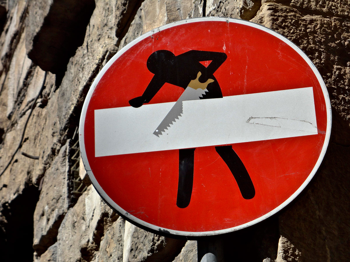  clet-abraham roadsign firenze italy