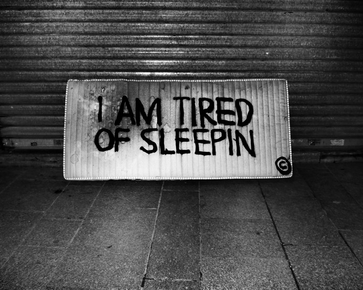 Be tired. I am tired. Am tired время. Very tired.