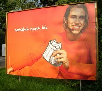  mongomania billboard orange germany