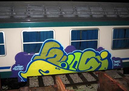  giango wons train italy