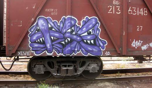  tse47 freight purple russia