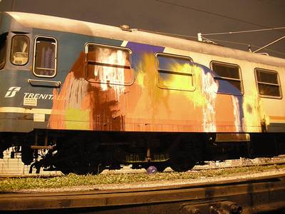 train night train-italy -ero-