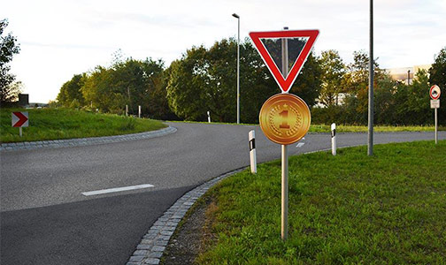 germany roadsign fra-biancoshock