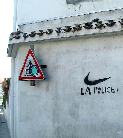  nike police biarritz france
