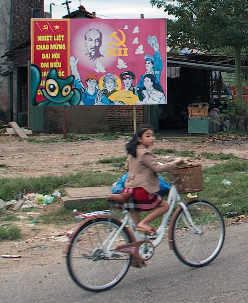 billboard sqon asia vietnam