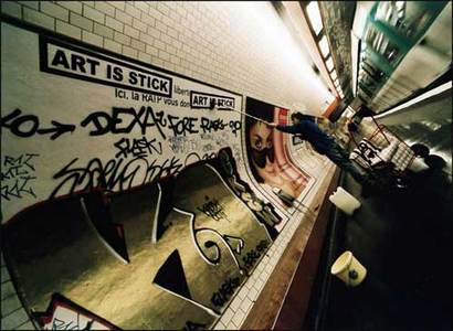  artisstick subway paris