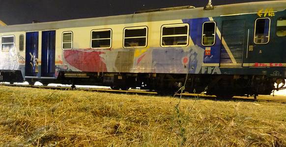 train night train-italy -ero-