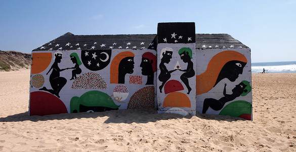 beach france blockhaus -dada-