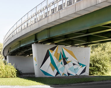 italy bridge vine geometry